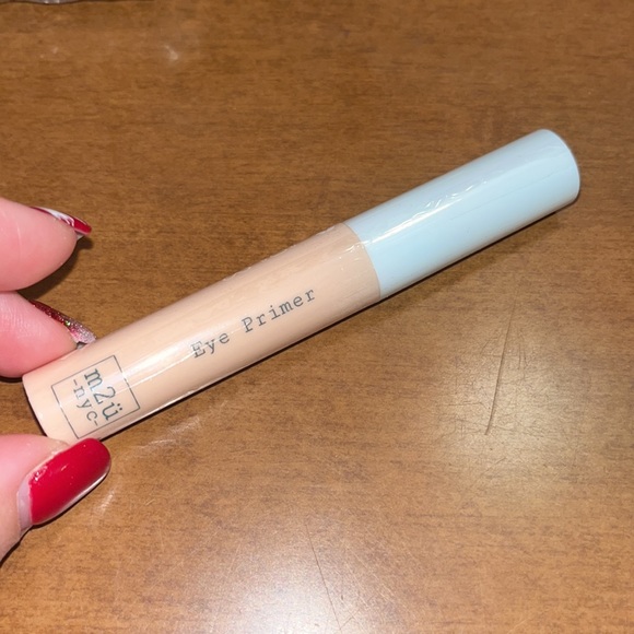 Eye primer - Picture 2 of 6